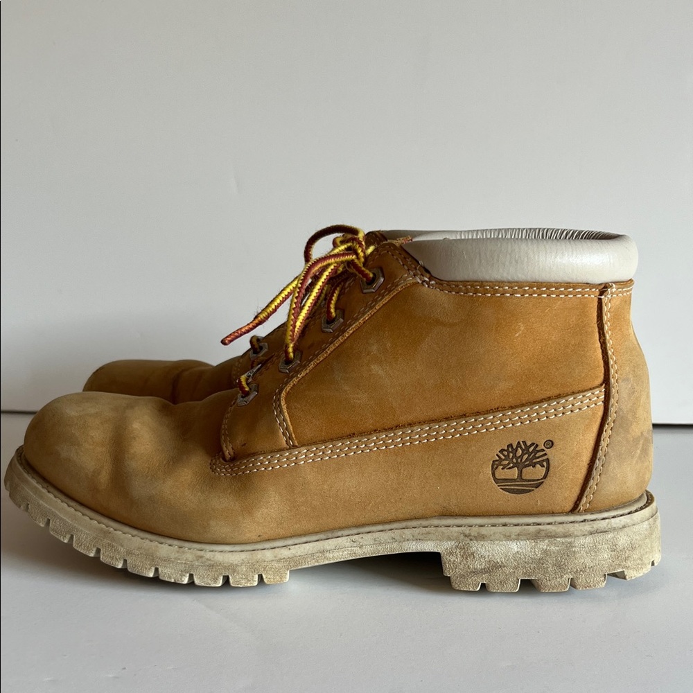 Timberland Women’s Nellie Boots size 9